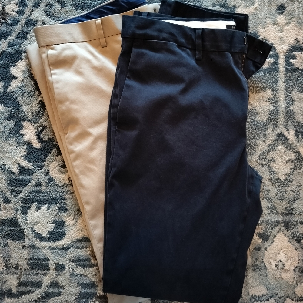 2 Pairs Banana Republic Men's Chino Pants 34x34